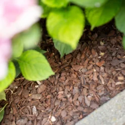 Plantavital Rindenmulch Fein, 2280l, 57 Sack á 40l -Garten Atmos Verkaufsgeschäft 0960 rindenmulch 125174